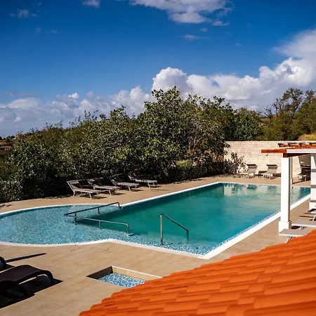 Apartment Stare Brajde