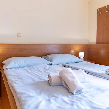 Stare Brajde Apartmán Lopar
