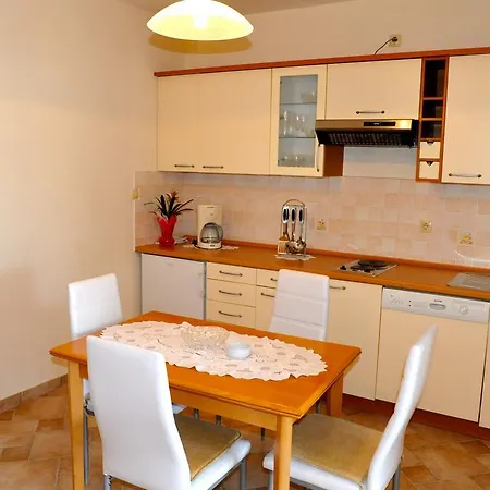 Stare Brajde * Lopar